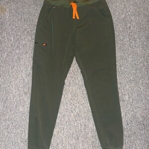 Figs Zamora Joggers - Moss